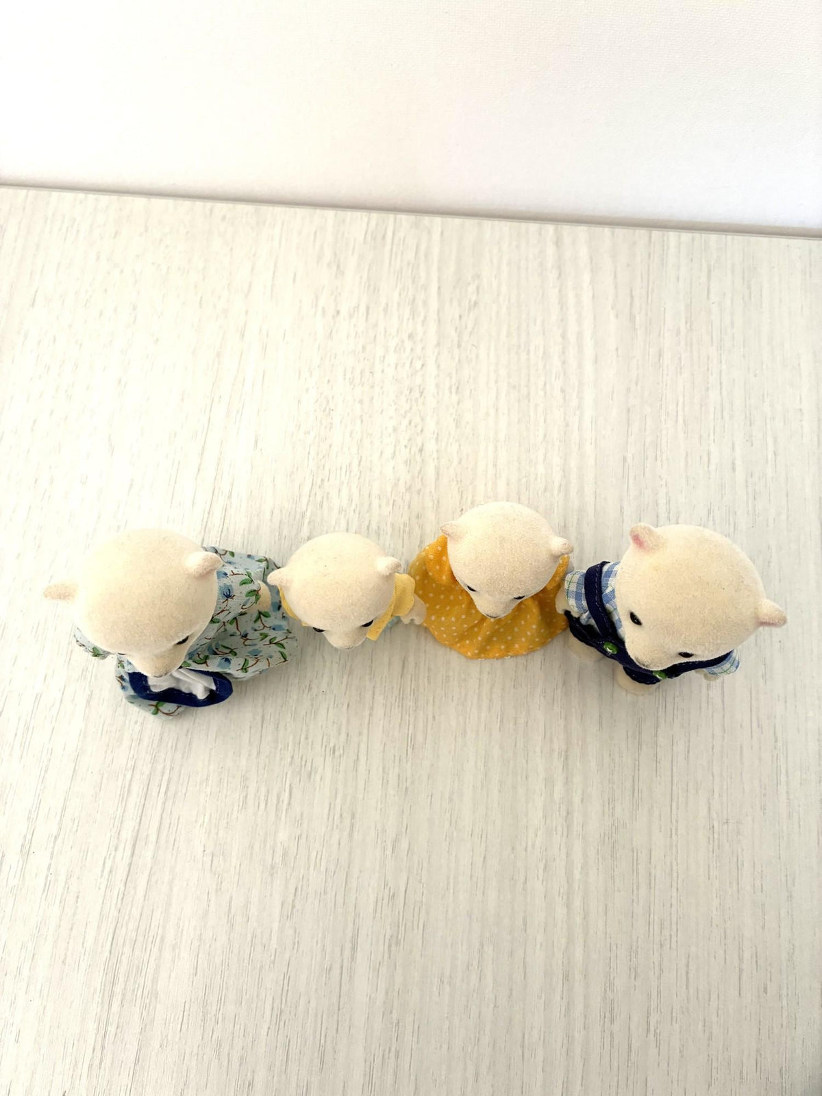 Calico Critters Sylvanian Families Beaufort Polar Bear Family from above showing clean white flocking