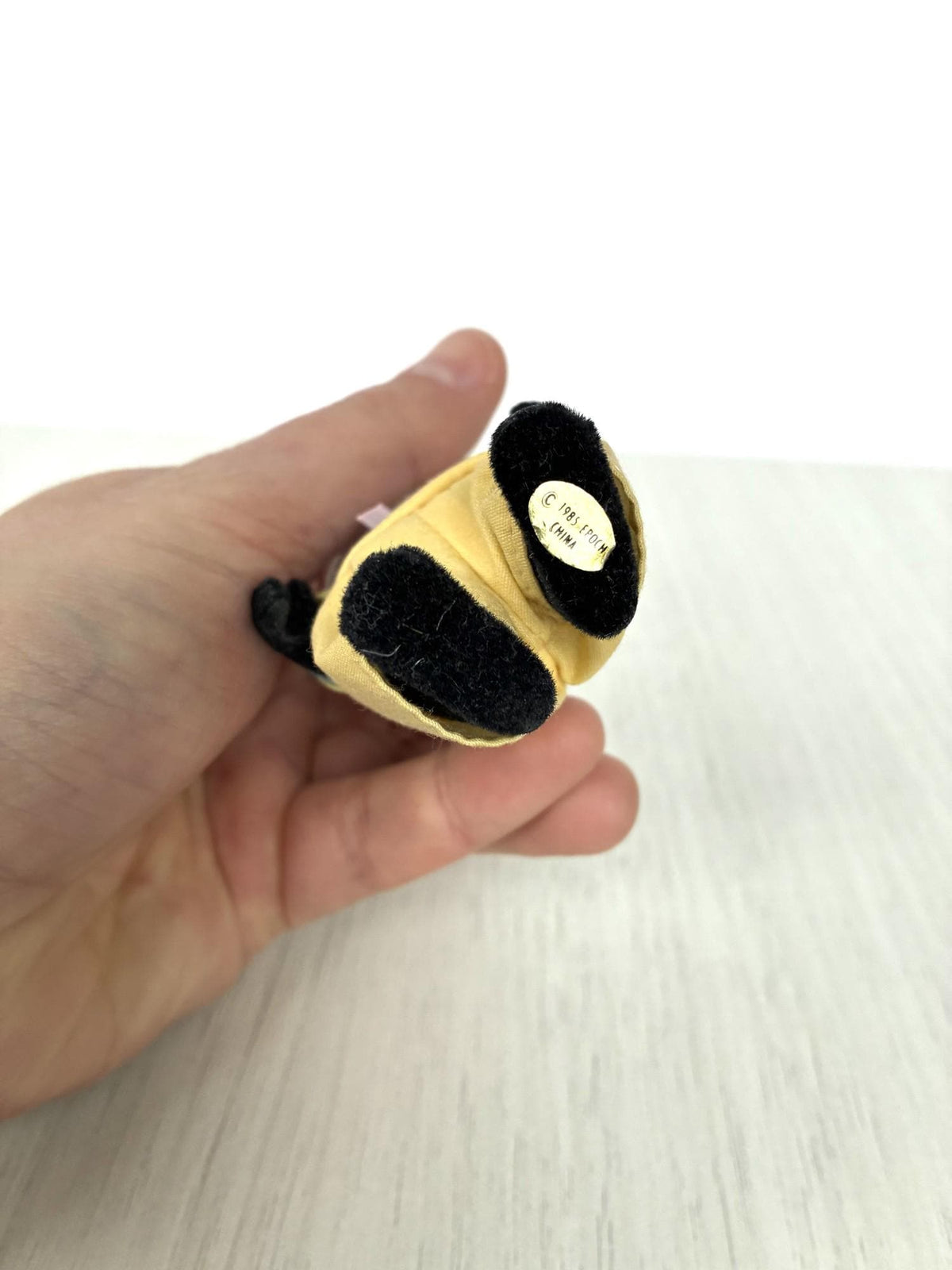Calico Critters Sylvanian Families panda boy underside showing feet