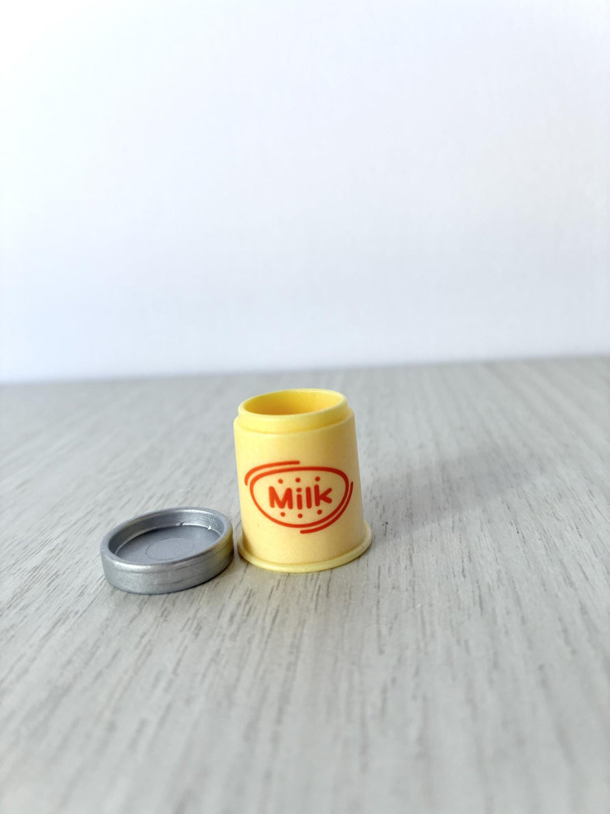 Calico Critters Sylvanian Families yellow milk tin with silver lid