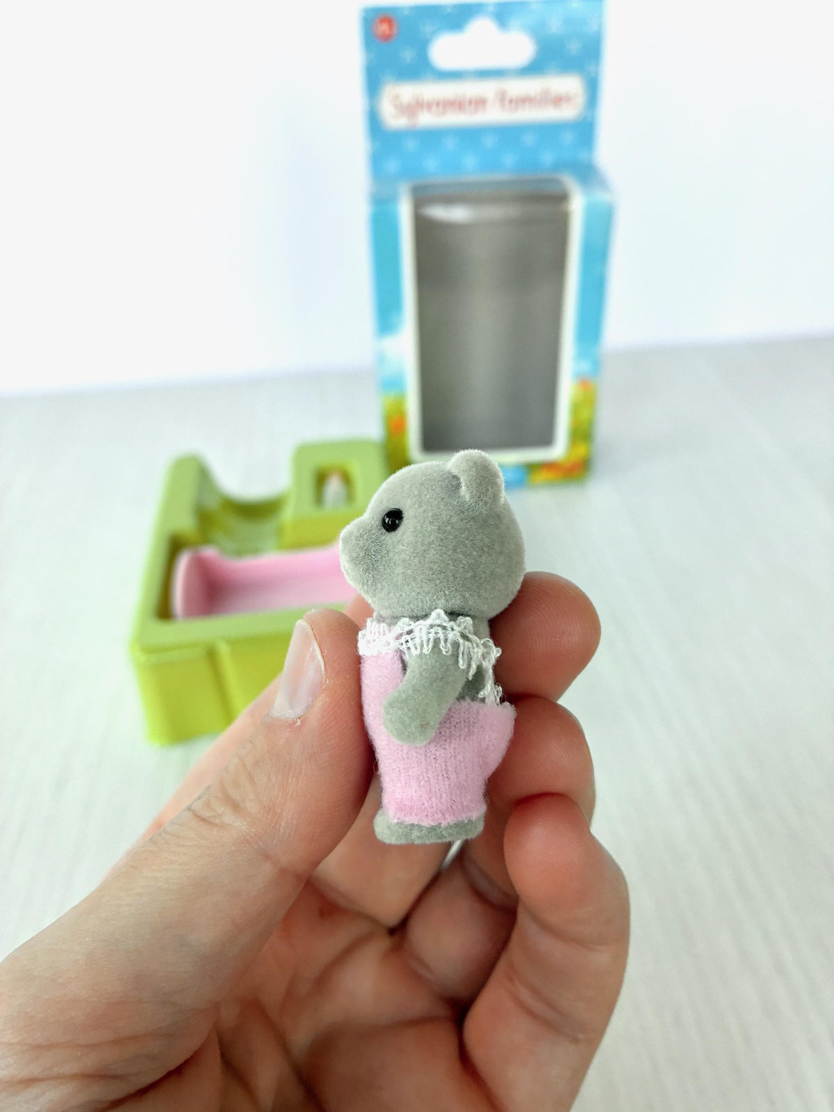 Vintage Sylvanian Families Grey Bear Baby figure pink romper boxed Calico Critters baby toy, photo 3