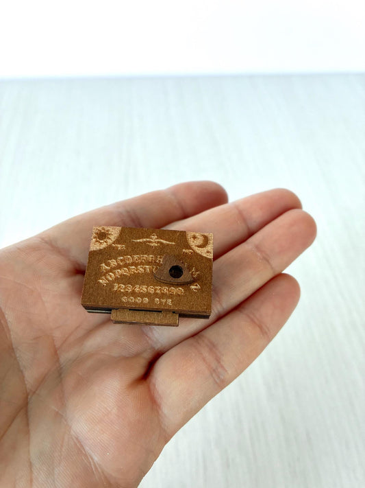 Miniature wooden spirit talking board with planchette for Calico Critters and Sylvanian Families – photo 1 of 9