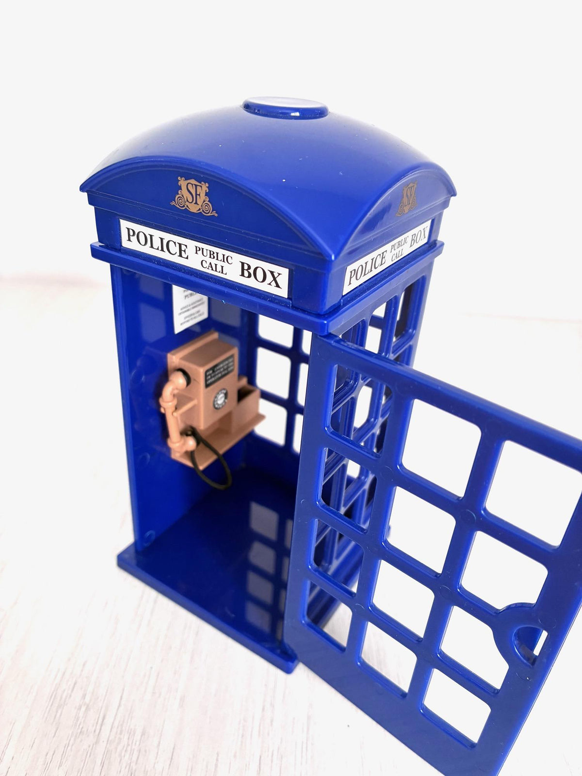 Sylvanian Families Police Call Box with door open showing hinge, Calico Critters vintage Flair accessory