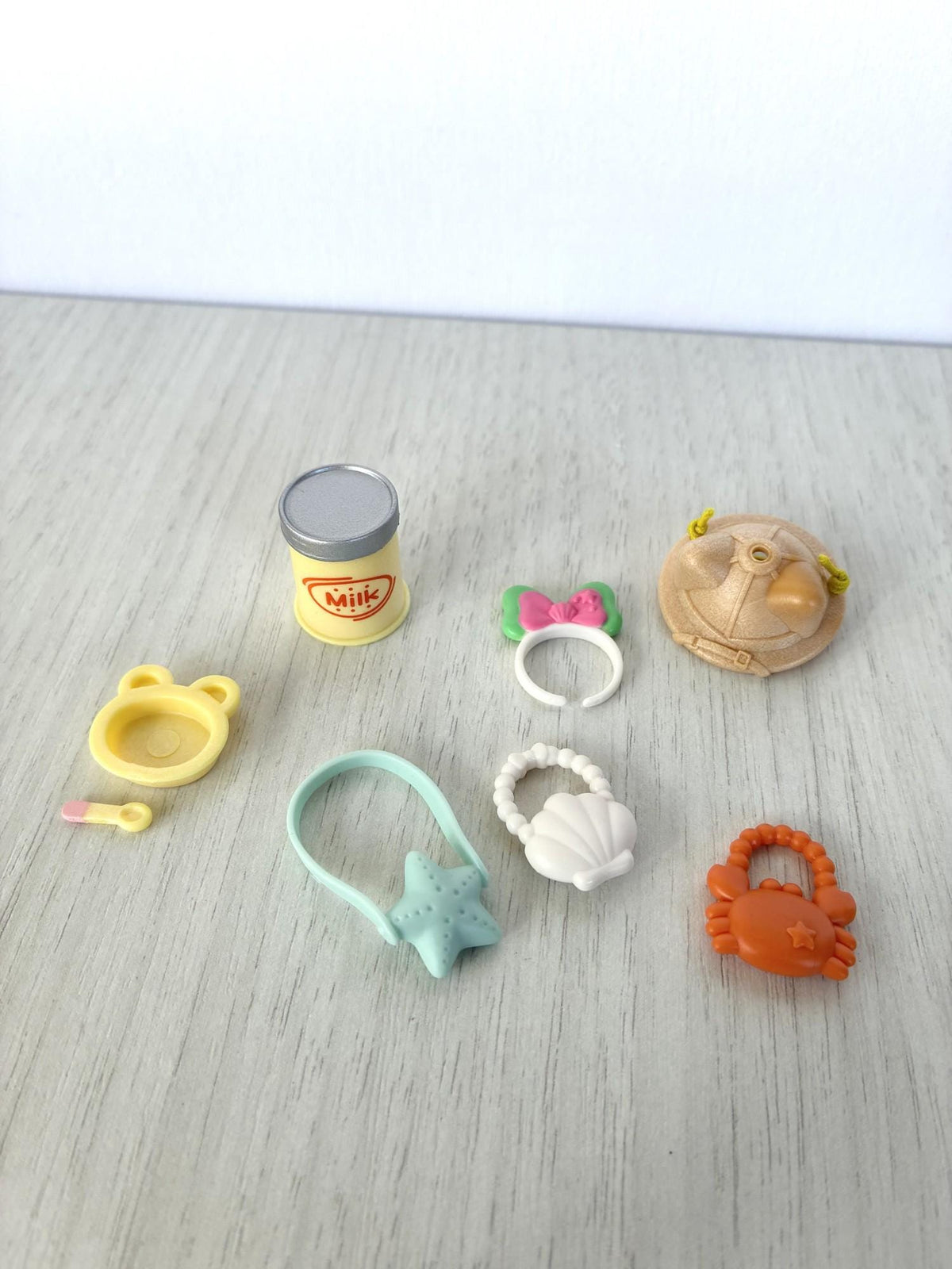 Calico Critters Sylvanian Families baby accessories you pick, headband, purses, hat, milk tin and bowl