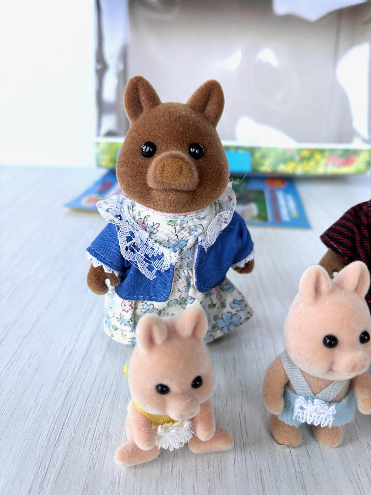 Sylvanian Families Calico Critters Wild Boar Family (Flair, boxed): Mum with two of the babies, box behind