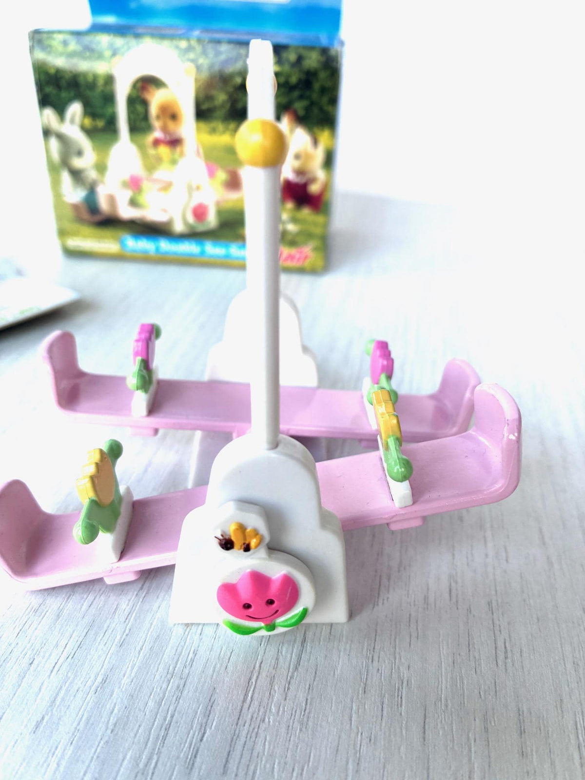 Sylvanian Families Calico Critters Flair Baby Double See-Saw with tulip arch and original box – photo 2 of 7