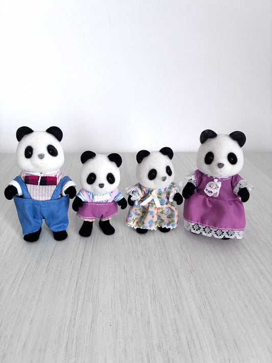 Calico Critters Sylvanian Families vintage Bamboo Panda family of 4, all four figures standing together front view
