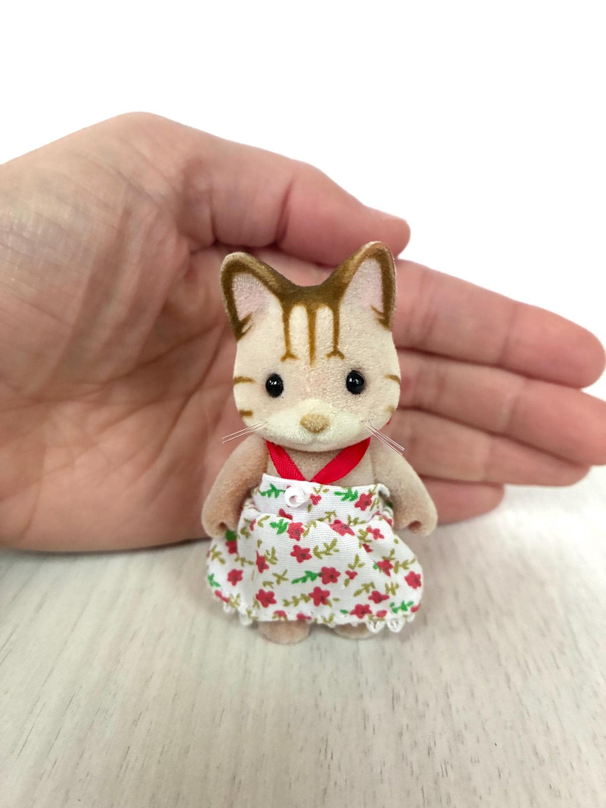 Sylvanian Families Calico Critters Macavity Sandy Cat girl, photo 2 of 7